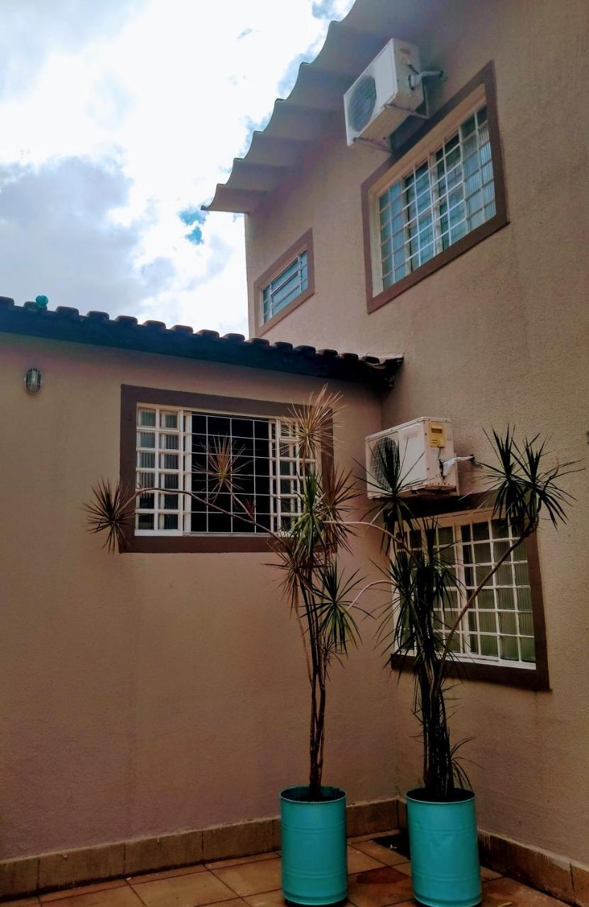 Home Guesthouse Campo Grande  Exterior photo